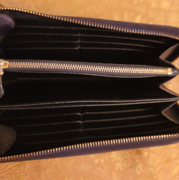PRADA BLACK SAFFIANO LEATHER LONG WALLET - Picture 7 of 8